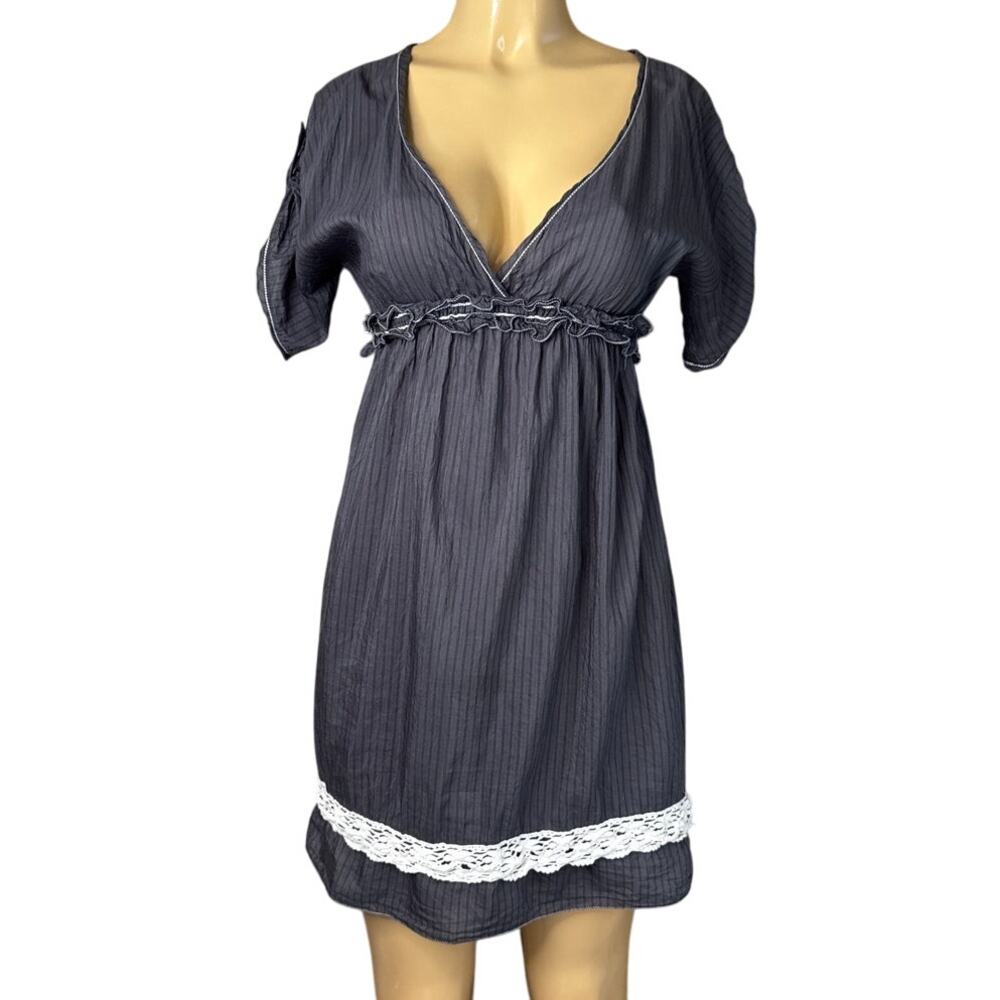 Chelsea & Violet Gray Striped V-Neck Elastic Waist Dress SZ Medium